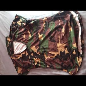 camouflage v neck